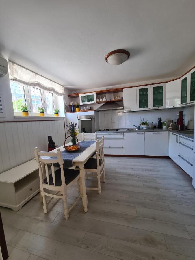 Apartmani Maretimo 普利莫顿 外观 照片